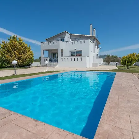 Villa Astarte Villas - Muthee Villa *