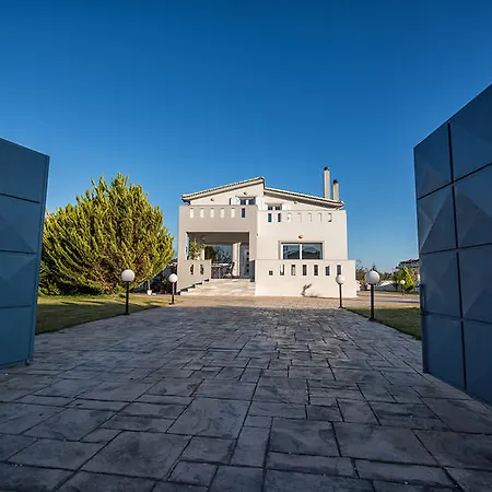 Astarte Villas - Muthee Villa Villa
